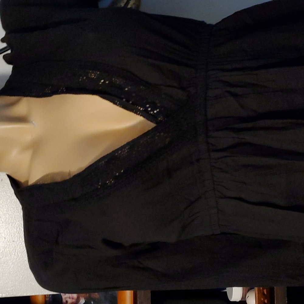 Cover up - Picture 2 of 3